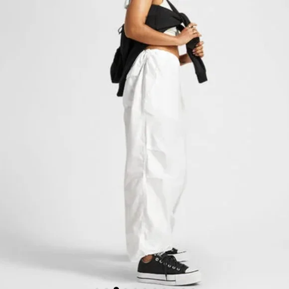 Converse Platform Black and White Classic Canvas Sneakers - Picture 4 of 11